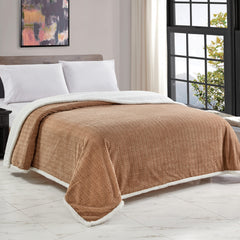 Jacquard Micro Plush Braided Blanket – Ultra Soft Oversized All-Season Blanket for Bed, Couch & Dorm – Lightweight, Cozy & Machine Washable – Queen & King Sizes