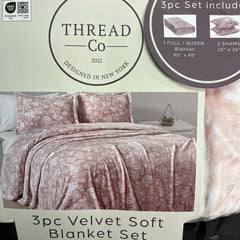 Floral Plush Queen Blanket Set – 3-Piece Ultra Soft Blush Pink Bedding – Cozy, Aesthetic, All-Season Vibes, Fade & Wrinkle Resistant, Machine Washable