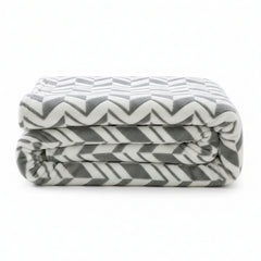 Ultra Lush King Size Microplush Blanket 102 x 86 Inches – Lightweight Chevron Shock Wave Plush Blanket, Soft & Breathable All-Season Throw for Bed, Couch & Camping (Grey)