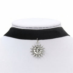 9-Pack Choker Necklace Set for Women & Girls – Velvet, Lace, Gothic Tattoo & Pendant Chokers – Adjustable Trendy Necklaces for Party, Daily & Layered Looks