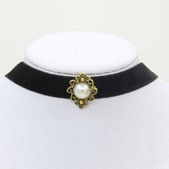 9-Pack Choker Necklace Set for Women & Girls – Velvet, Lace, Gothic Tattoo & Pendant Chokers – Adjustable Trendy Necklaces for Party, Daily & Layered Looks